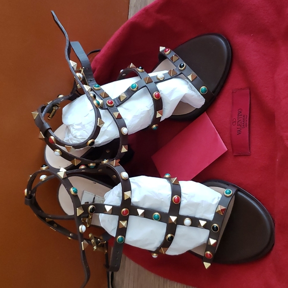 Valentino Garavani Rockstud block heel sandals **Rare, LIMITED edition - Picture 4 of 14